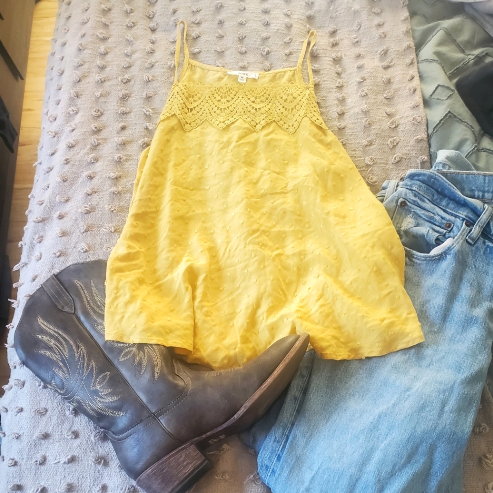 Yellow tank from Buckle